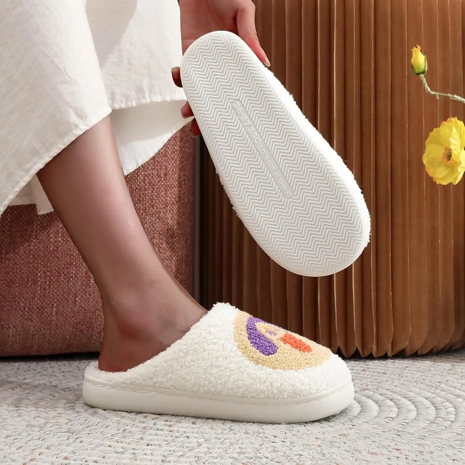 LNERIP Slippers Winter Womens Mens Fluffy Plush Slippers Animals Cute Cartoon House Slippers Cuddly Warm Shoes Indoor Outdoor Girls Women